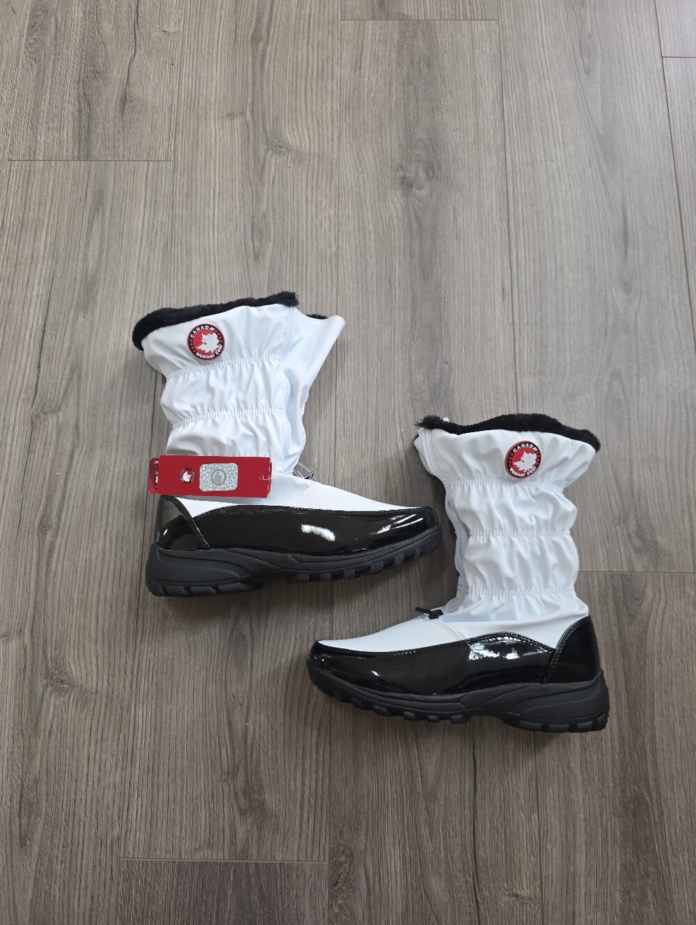 Canada Weather Gear Mid Calf Winnie Snow Boots Womens 8.5 & 9.5